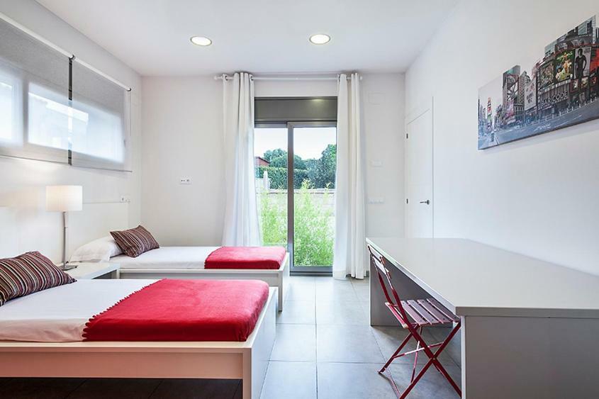 Villa Garriguella Eksteriør billede